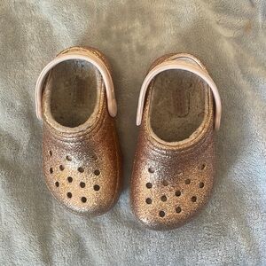 Toddler sparkly, Lined crocs